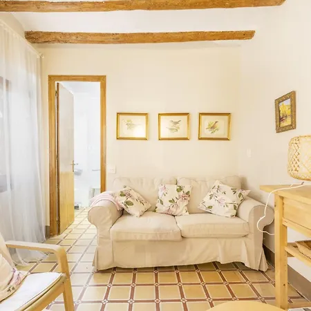 Casa Estel Miracle Holiday home Juncosa