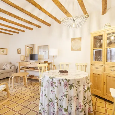 Casa Estel Miracle * Juncosa