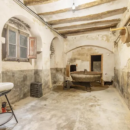Casa Estel Miracle Holiday home Juncosa